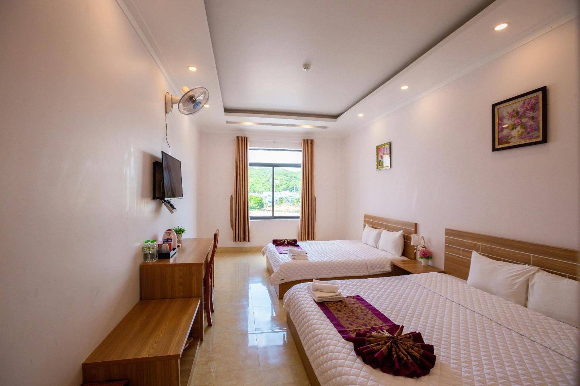 Chau Gia Hotel Vĩnh Hy Buitenkant foto