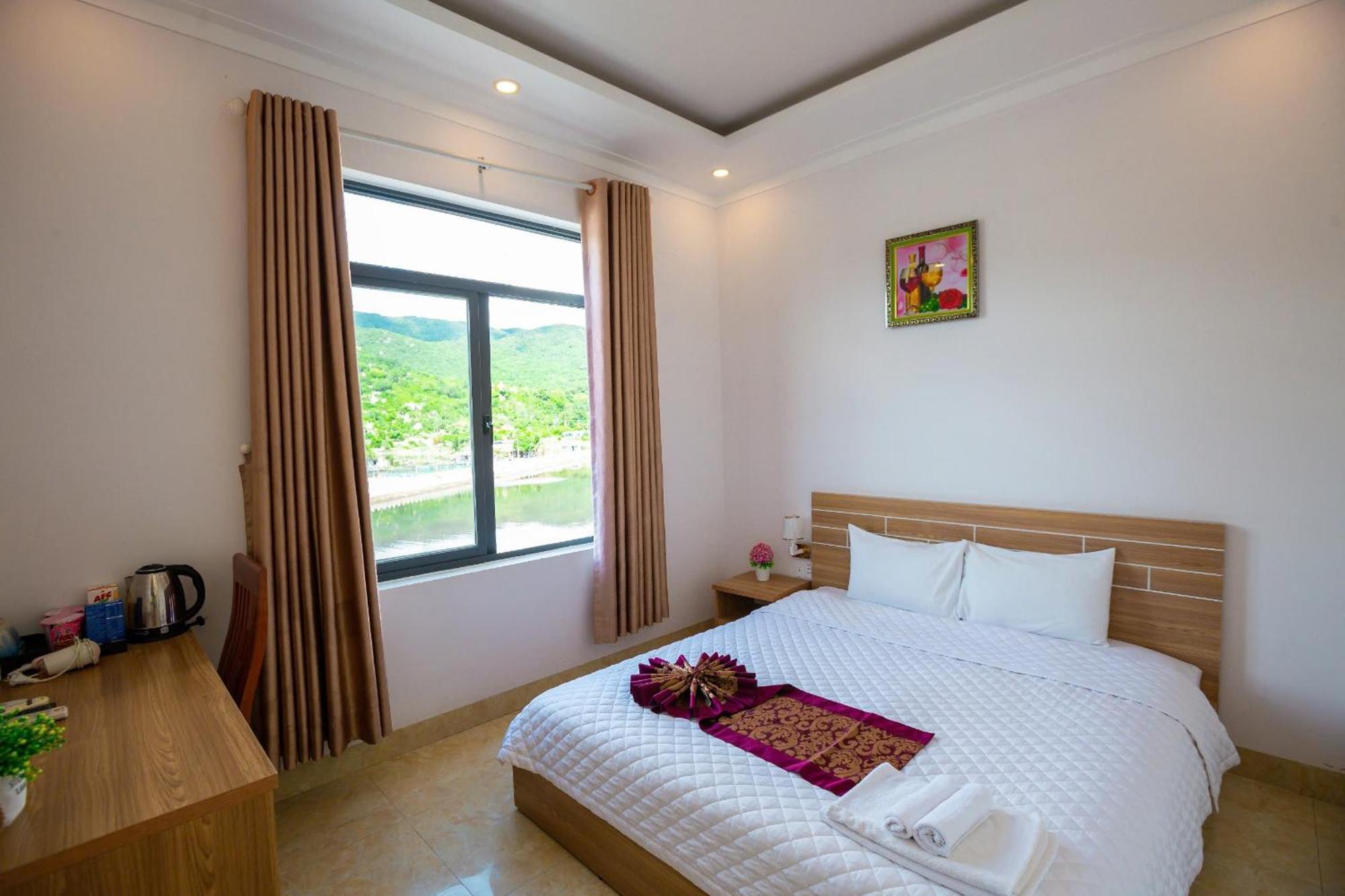 Chau Gia Hotel Vĩnh Hy Buitenkant foto