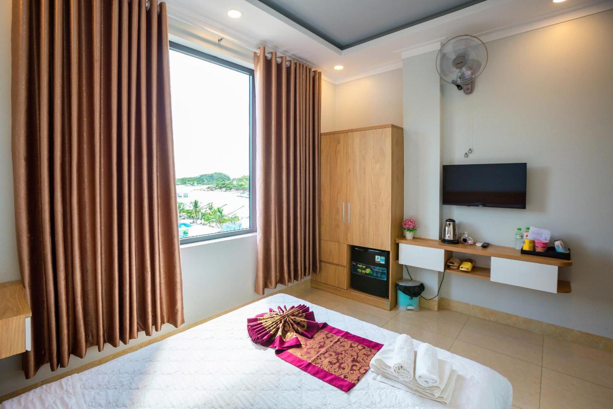 Chau Gia Hotel Vĩnh Hy Buitenkant foto